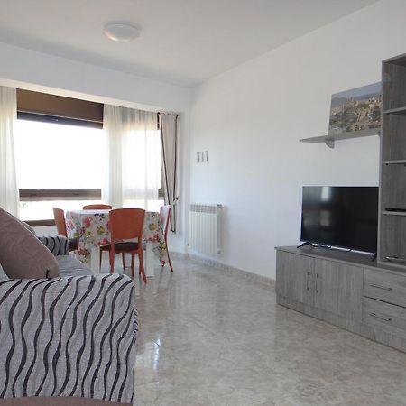 Manresa Apartamentos Turisticos Εξωτερικό φωτογραφία