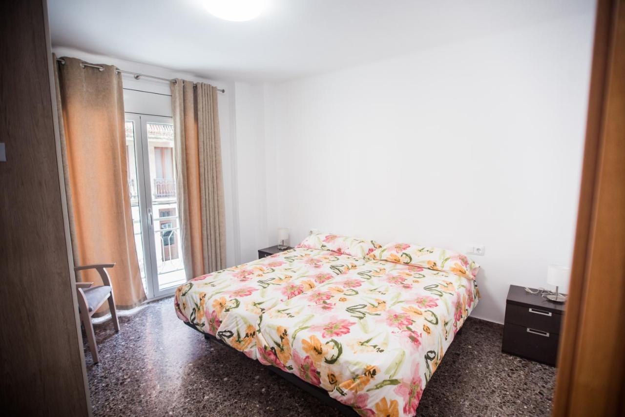 Manresa Apartamentos Turisticos Εξωτερικό φωτογραφία