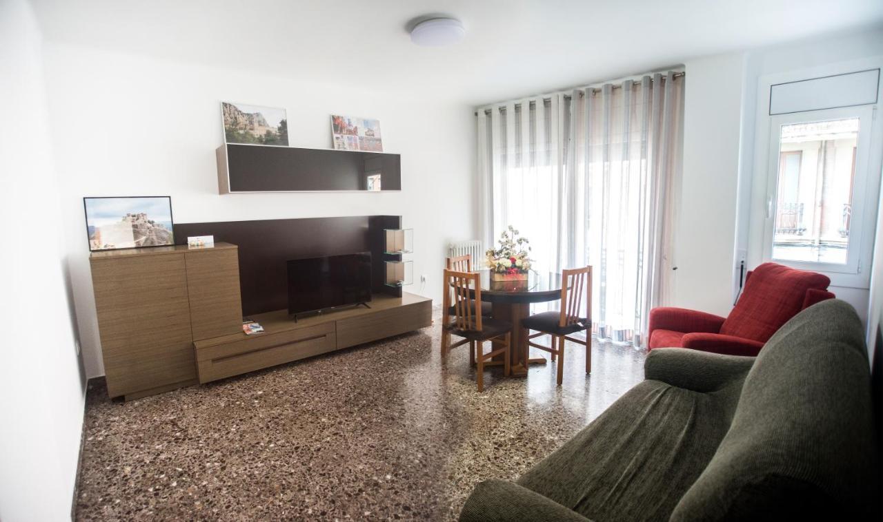 Manresa Apartamentos Turisticos Εξωτερικό φωτογραφία