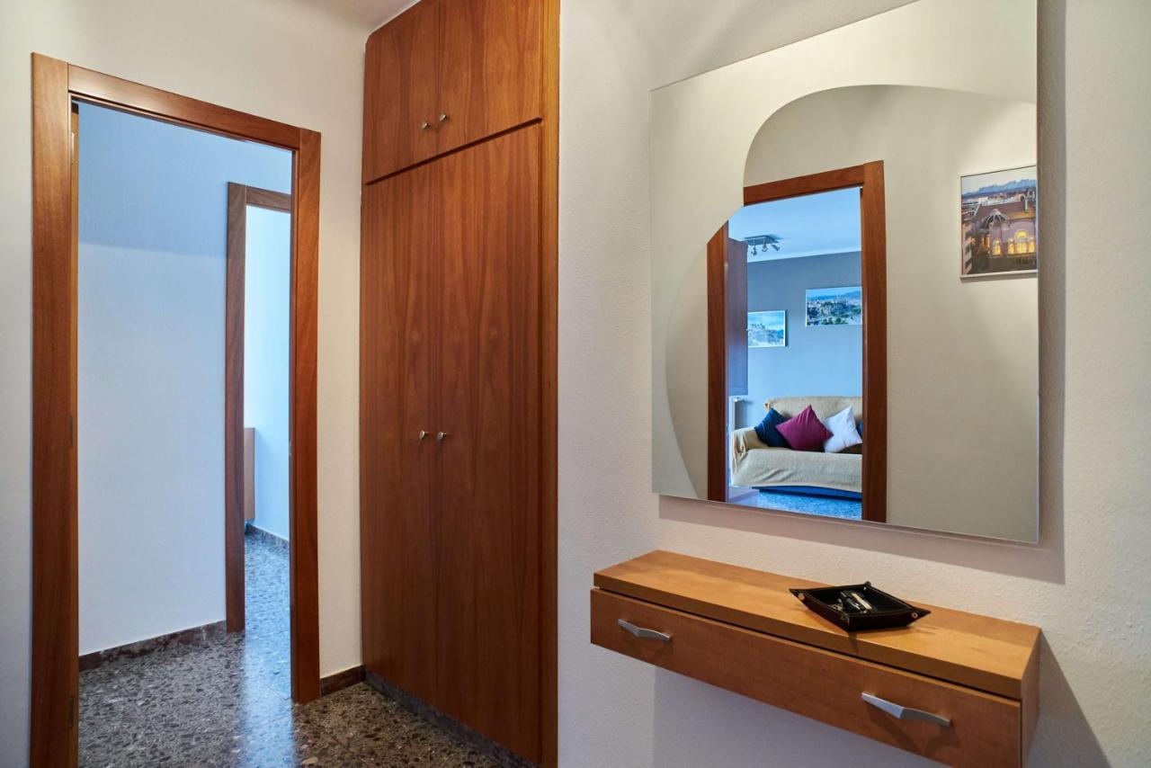 Manresa Apartamentos Turisticos Εξωτερικό φωτογραφία