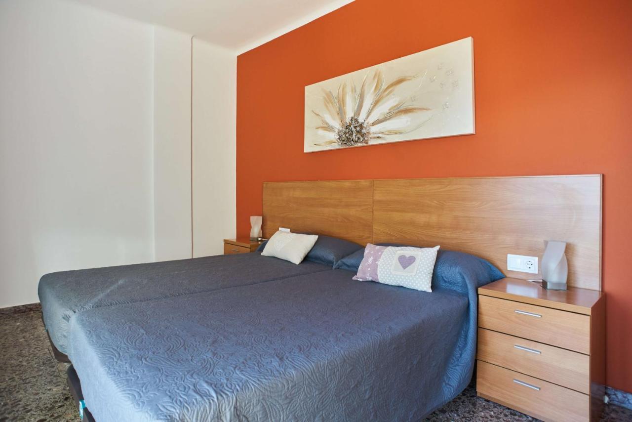 Manresa Apartamentos Turisticos Εξωτερικό φωτογραφία