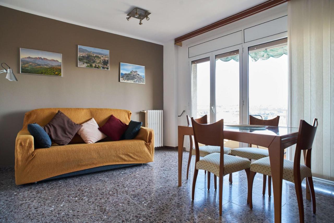 Manresa Apartamentos Turisticos Εξωτερικό φωτογραφία
