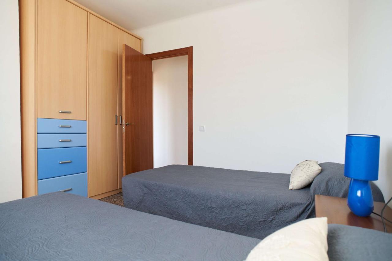 Manresa Apartamentos Turisticos Εξωτερικό φωτογραφία